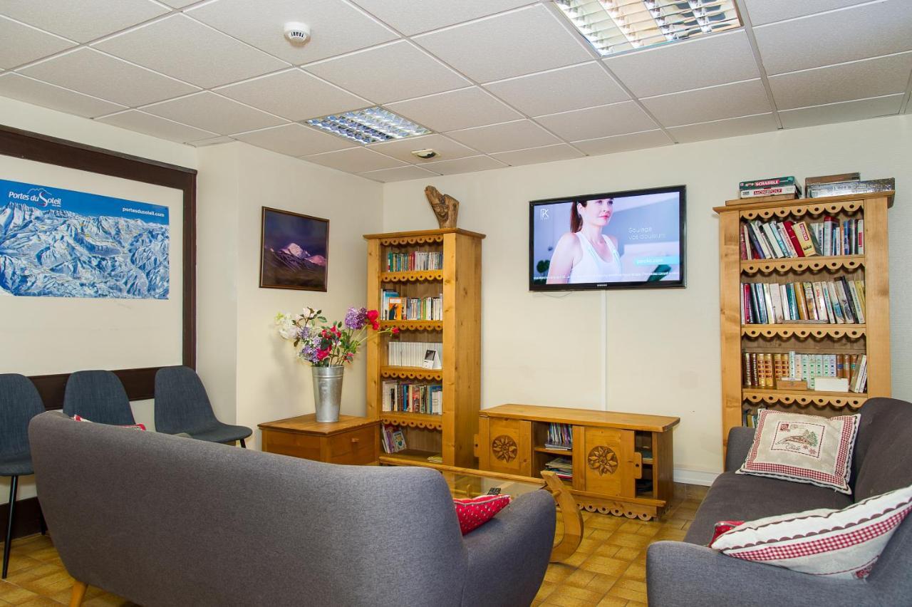 Gîte Châtel Ngoại thất bức ảnh